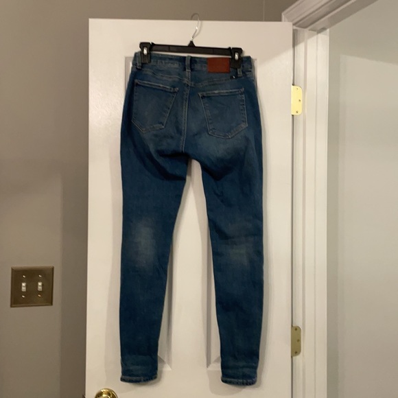 Jeans - Picture 2 of 4